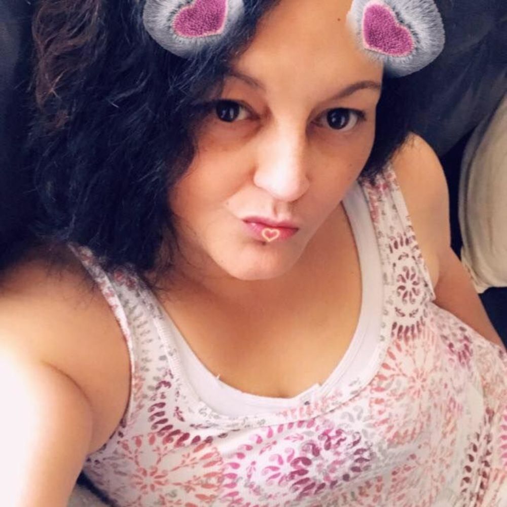 Meet your Posher, Leeann